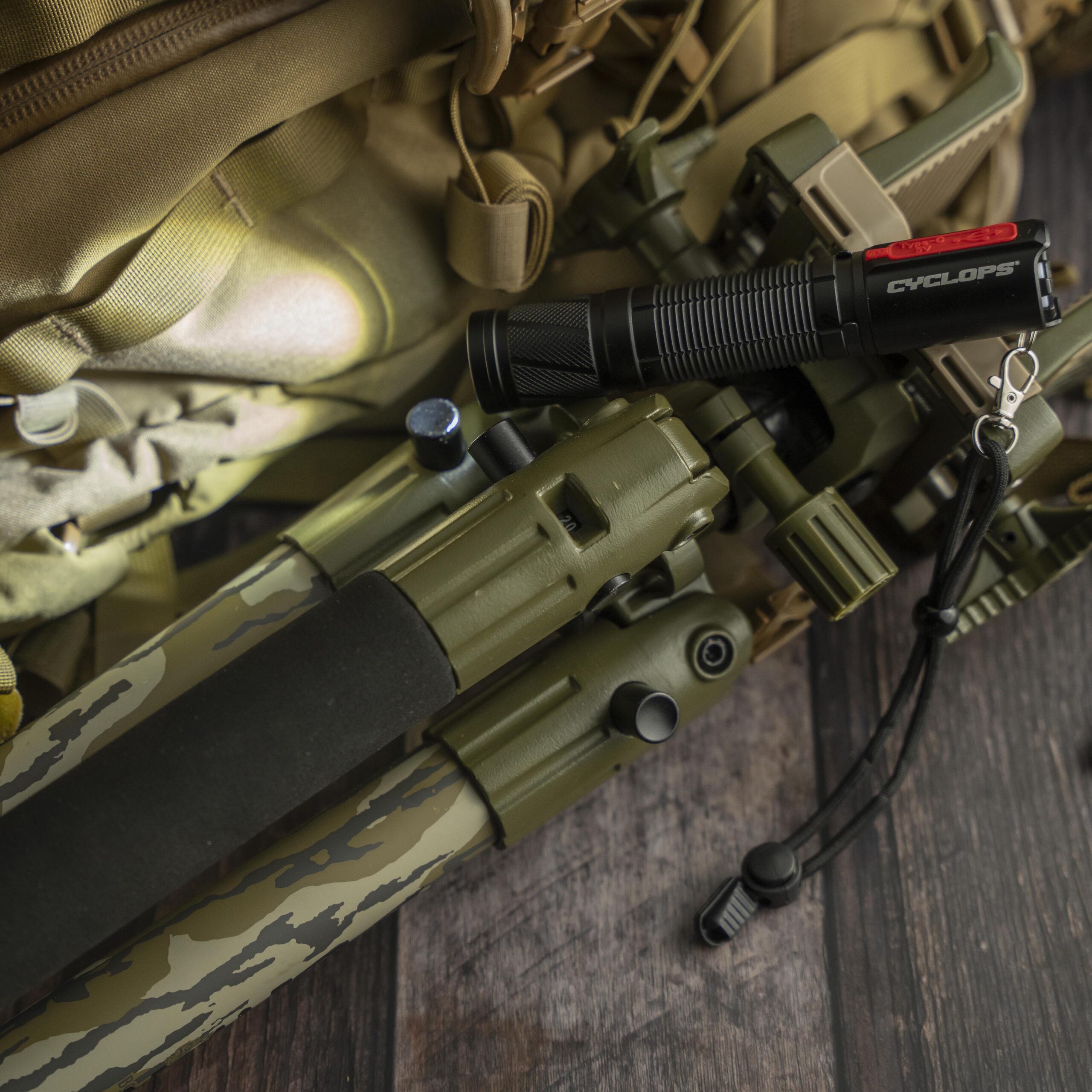 Cyclops Pocket Flashlight (1200 Lumens)