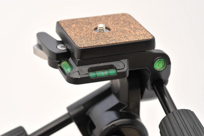 Three-axis bubble levels