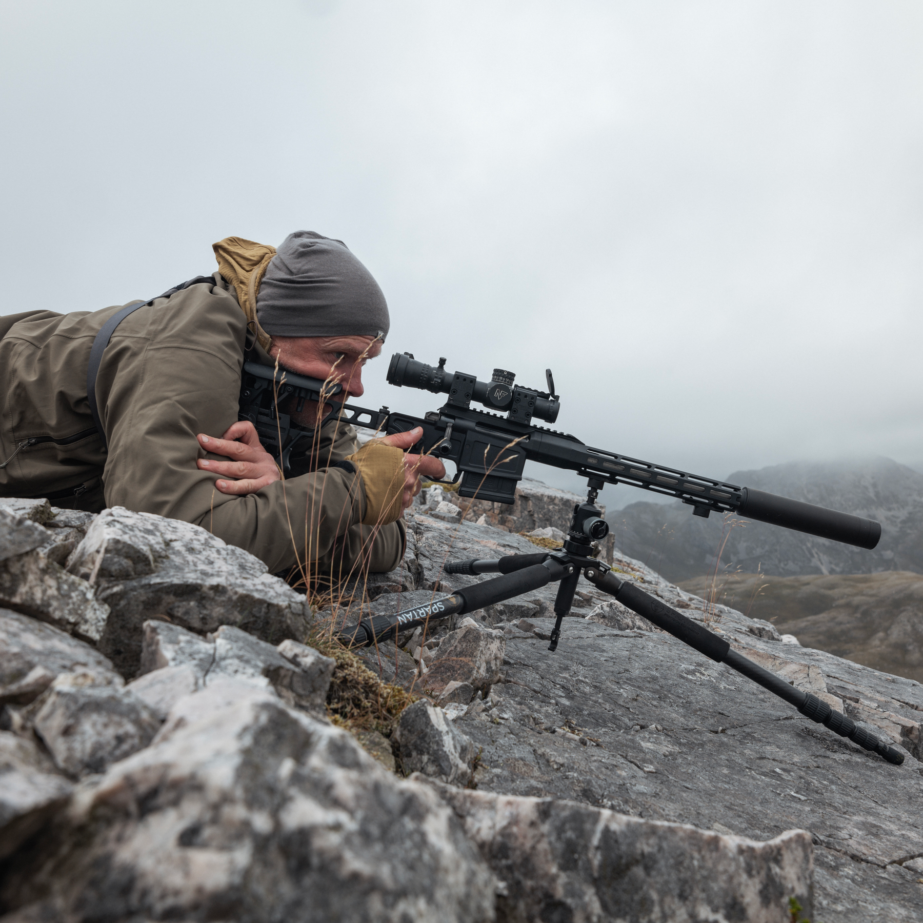 Spartan Ascent Tripod Gen 2 with Davros Pro Head (27cm-128cm)