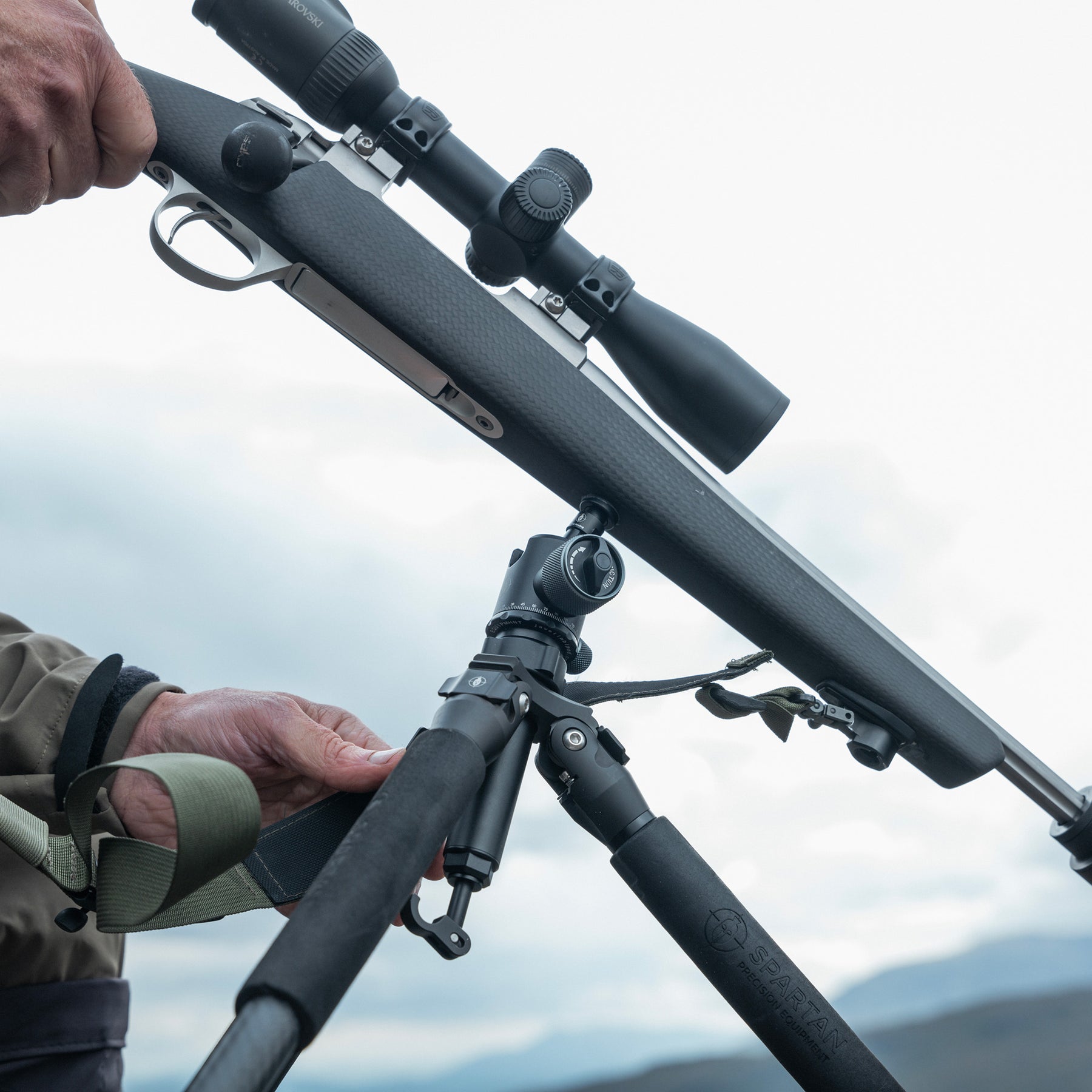 Spartan Ascent Tripod Gen 2 with Davros Pro Head (27cm-128cm)